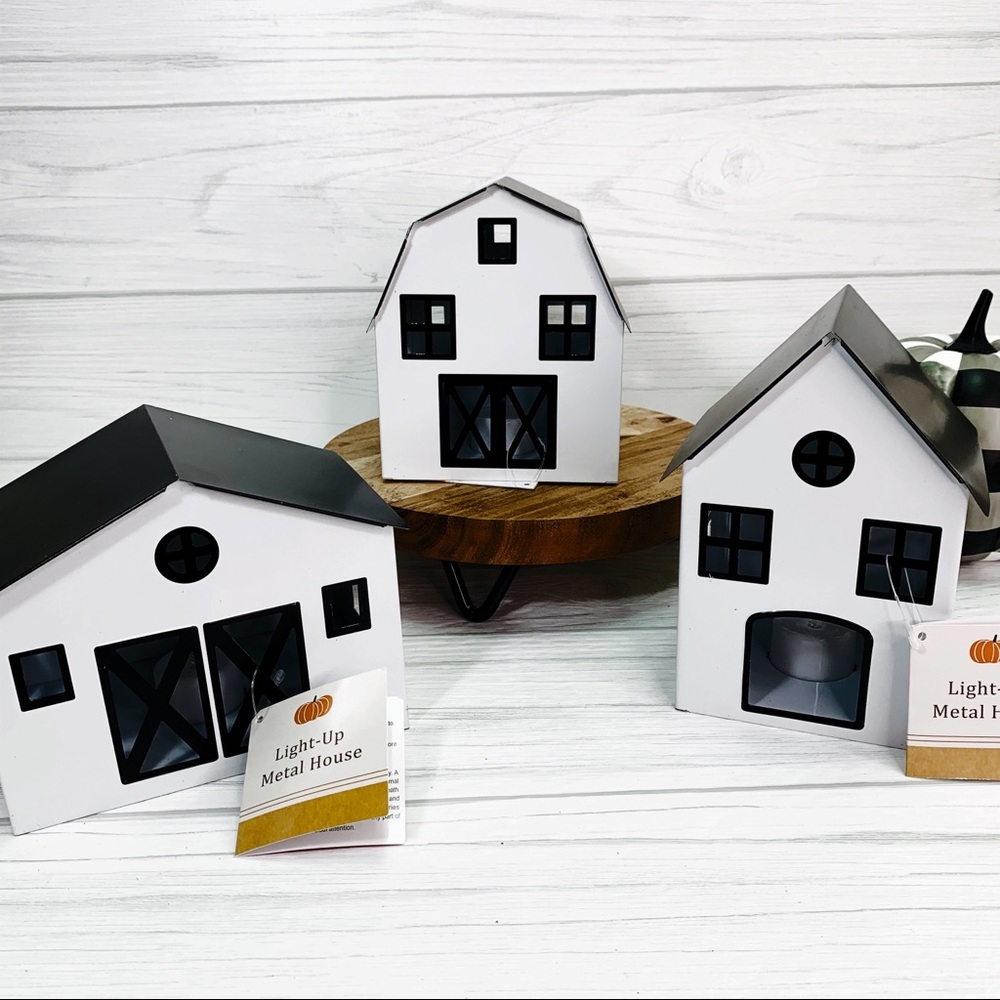 Farmhouse tiered tray light up houses